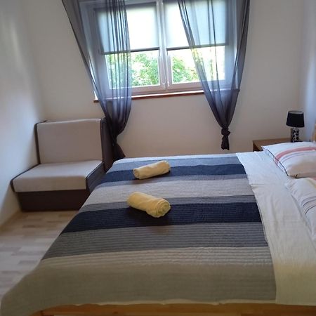 Apartman Filip Daire Smoljanac Dış mekan fotoğraf