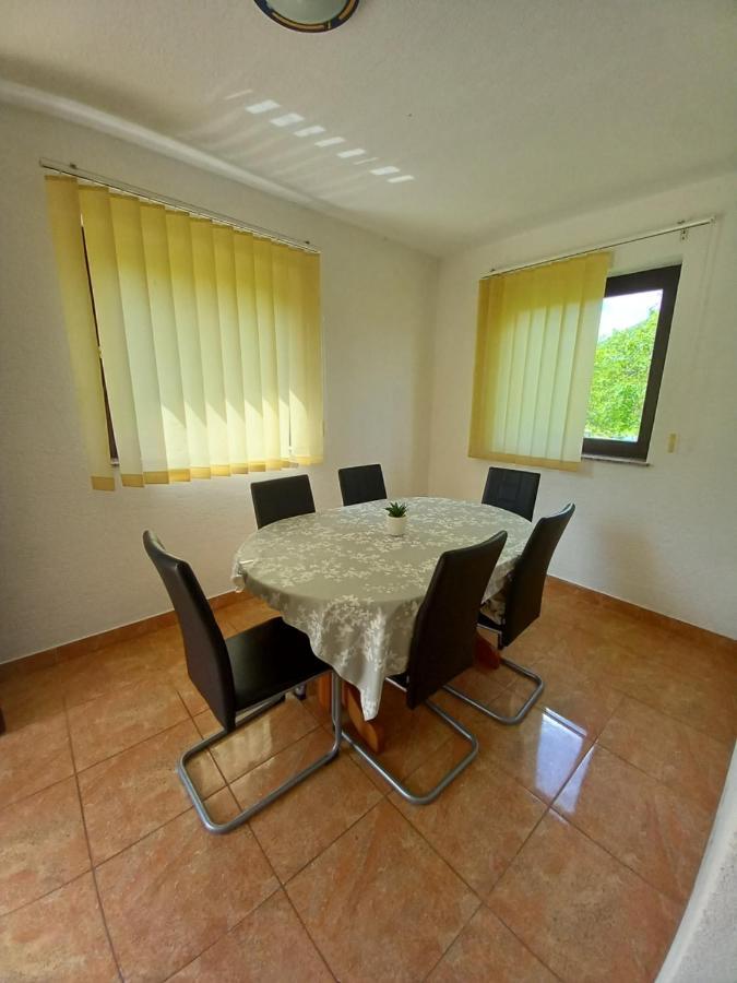 Apartman Filip Daire Smoljanac Dış mekan fotoğraf