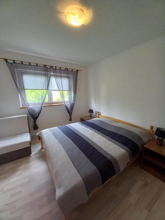 Apartman Filip Daire Smoljanac Dış mekan fotoğraf