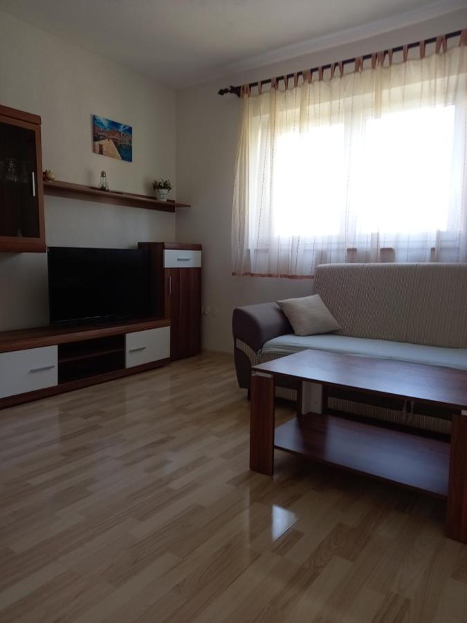 Apartman Filip Daire Smoljanac Dış mekan fotoğraf